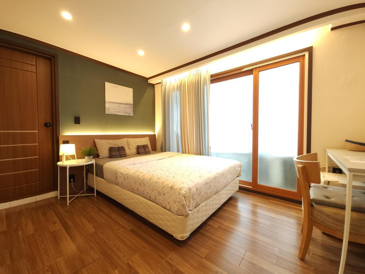 Oyo Rooftop Hostel Seoul Eksteriør billede