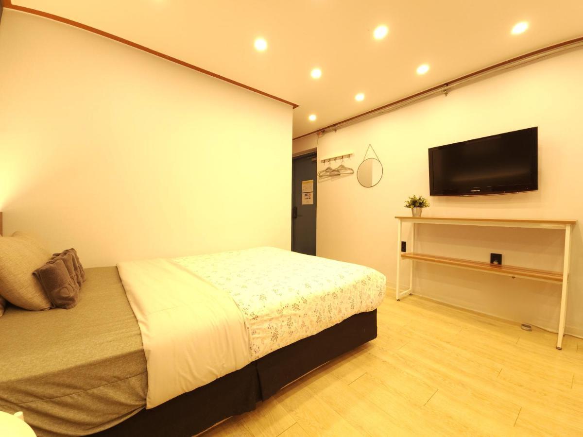 Oyo Rooftop Hostel Seoul Eksteriør billede