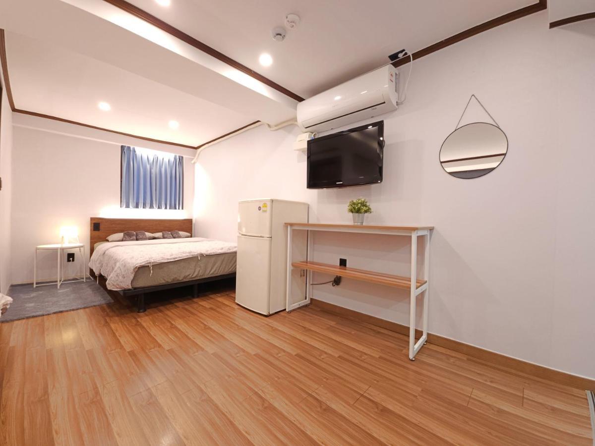 Oyo Rooftop Hostel Seoul Eksteriør billede