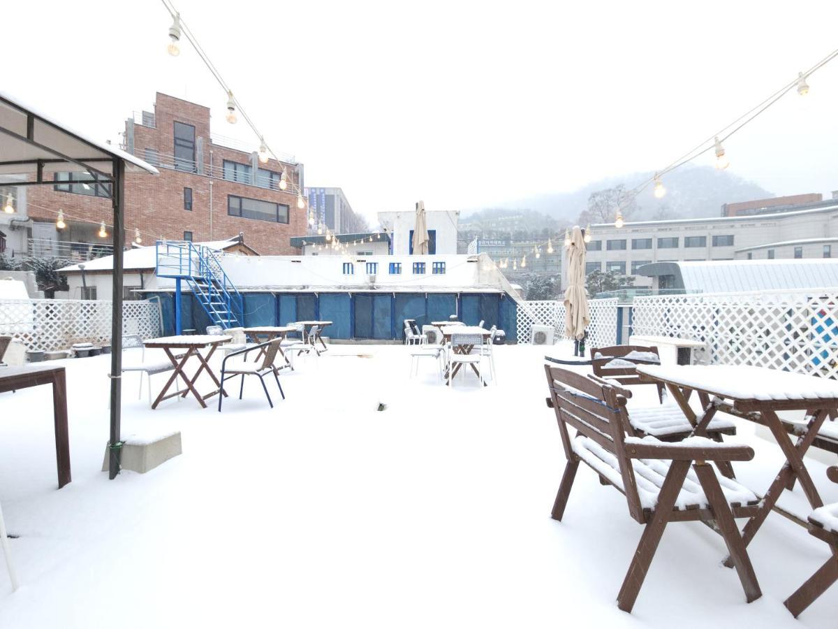 Oyo Rooftop Hostel Seoul Eksteriør billede
