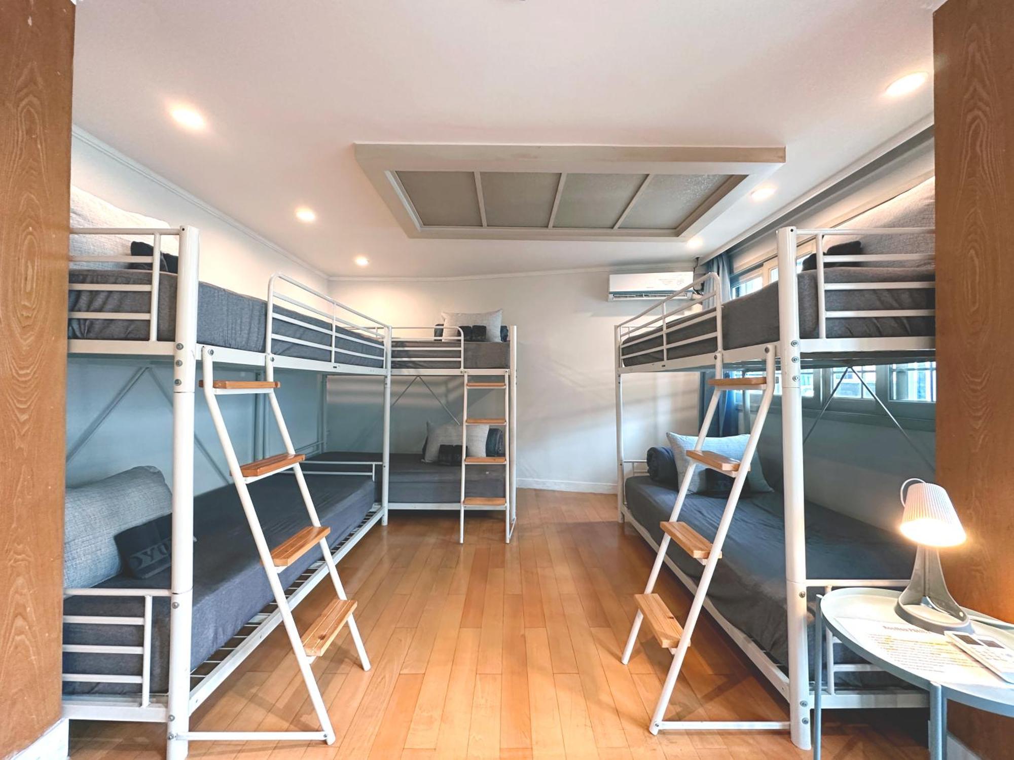Oyo Rooftop Hostel Seoul Eksteriør billede